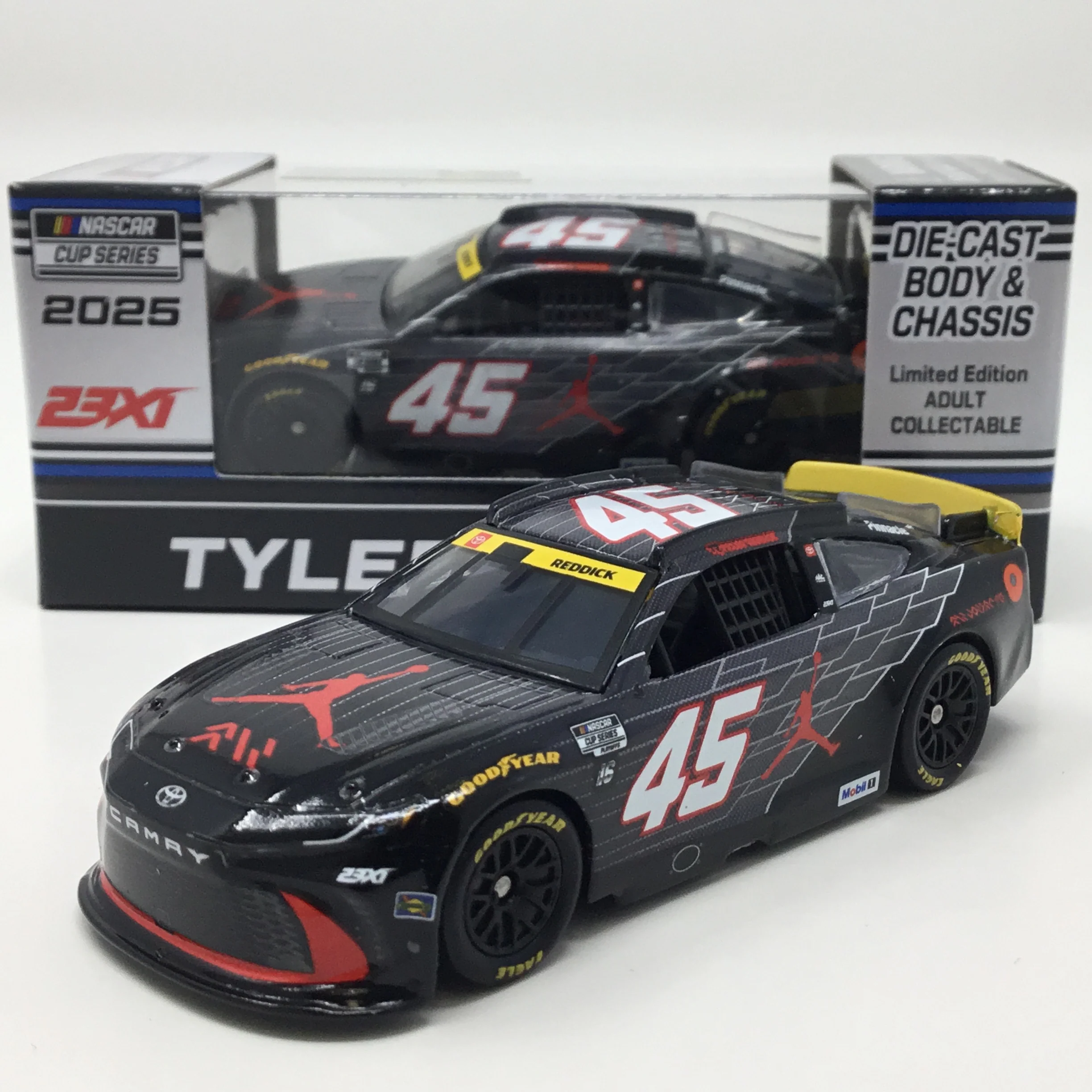 Tyler Reddick 2025 Jordan Brand AJ40 1:64 Diecast