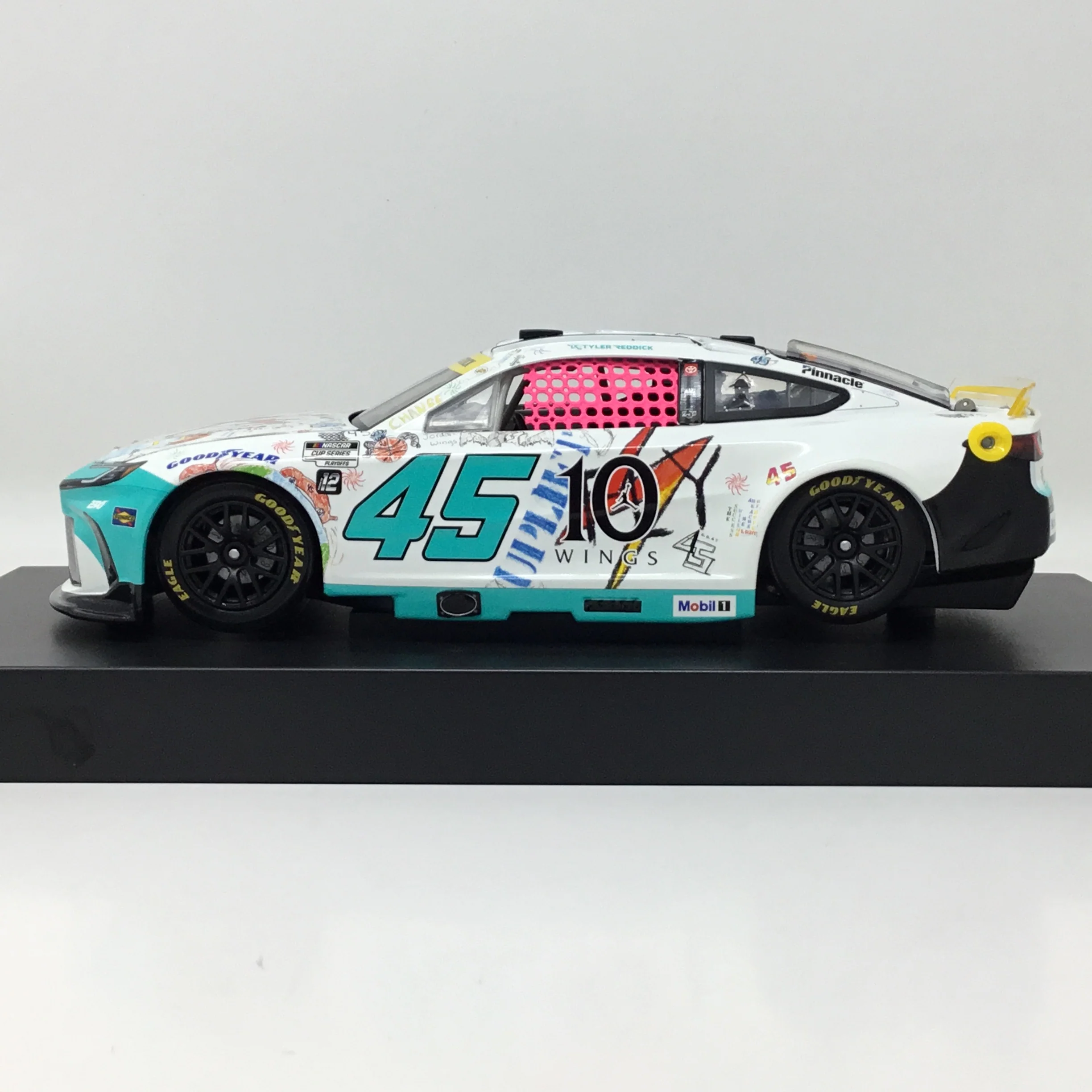 Tyler Reddick 2025 Jordan Brand Charlotte 1:24 Elite Diecast - Image 2