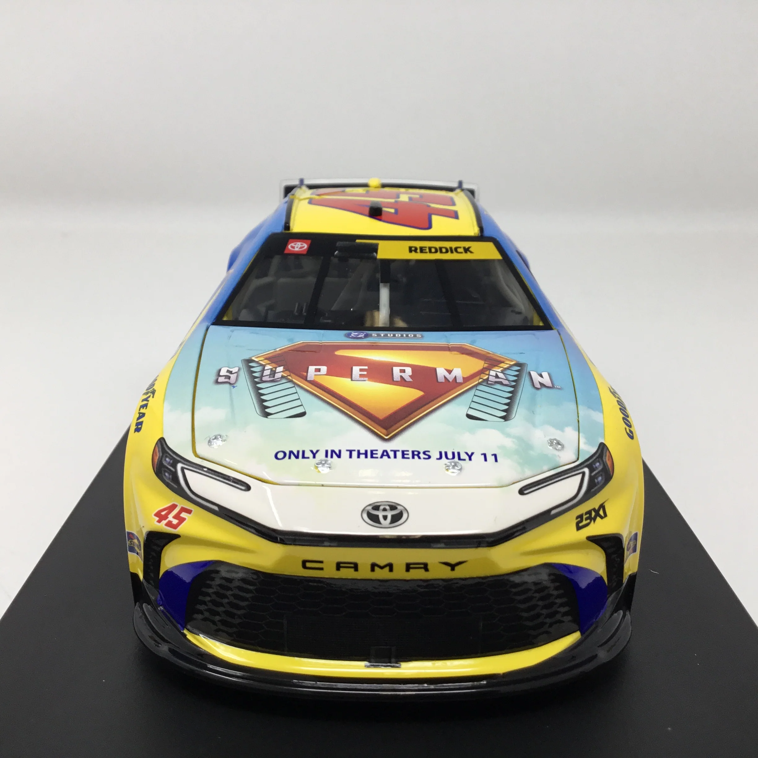 Tyler Reddick 2026 Upper Deck / Superman 1:24 Diecast - Image 3