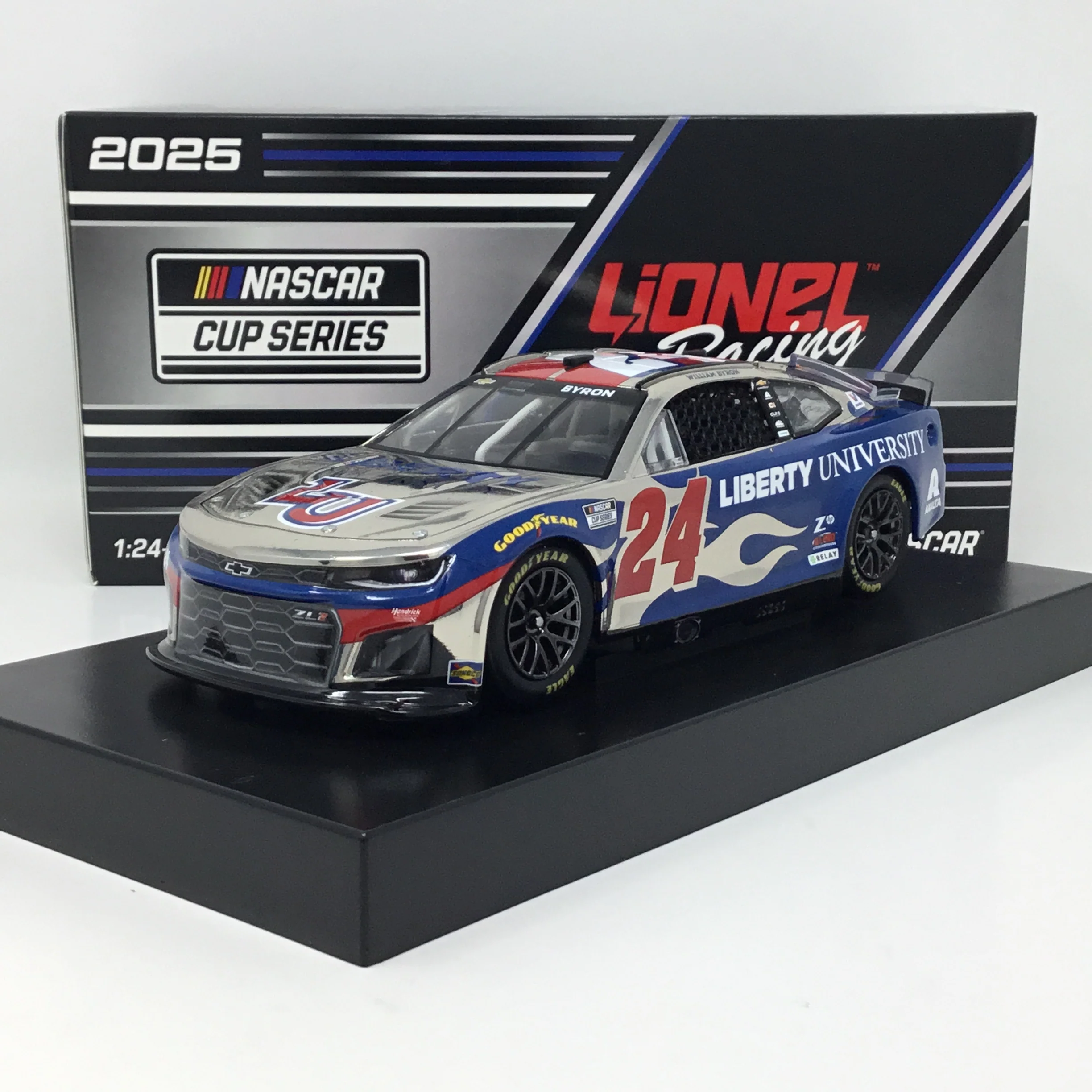 William Byron 2025 Liberty University 1:24 Color Chrome Diecast