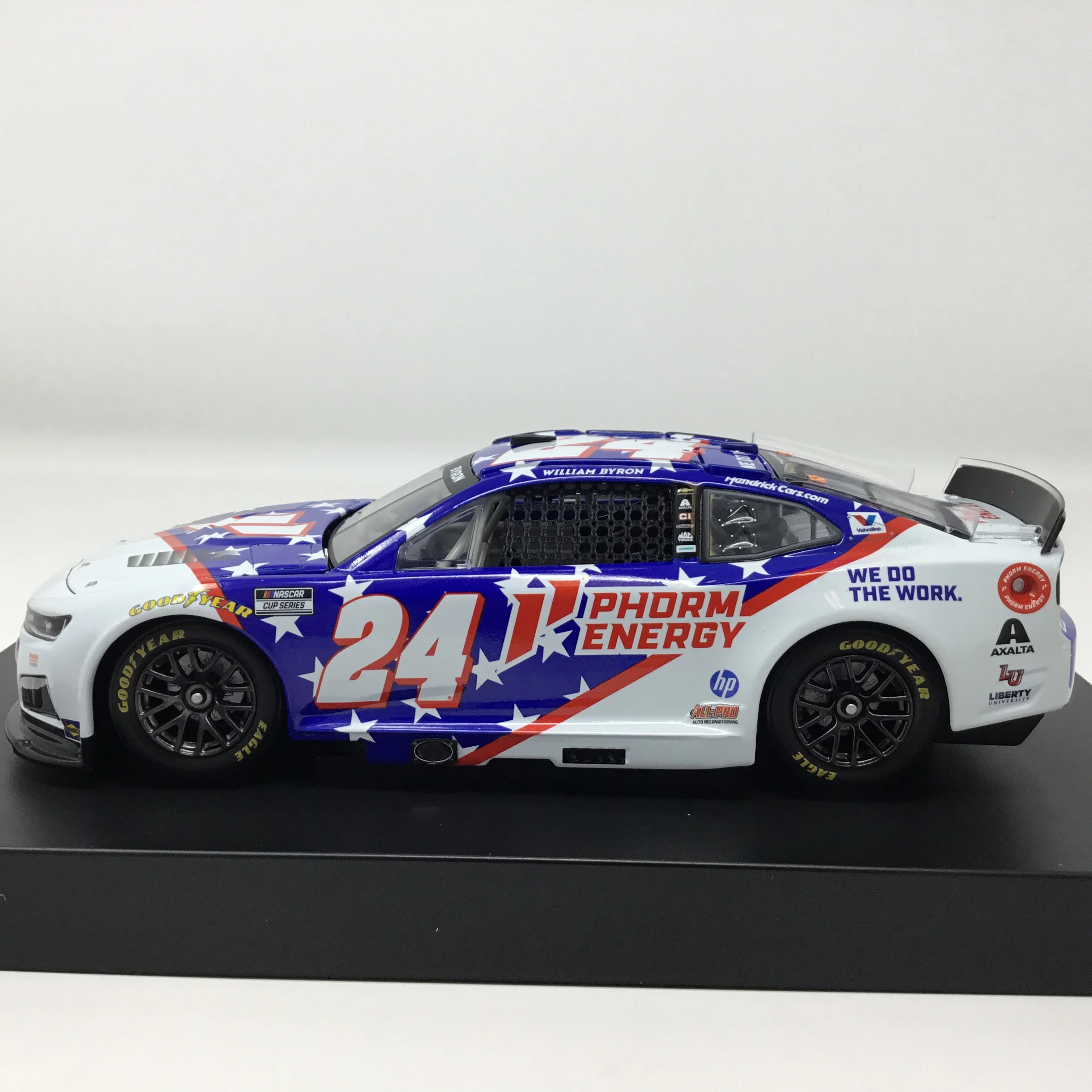 William Byron 2025 Phorm Energy 1:24 Diecast - Image 2