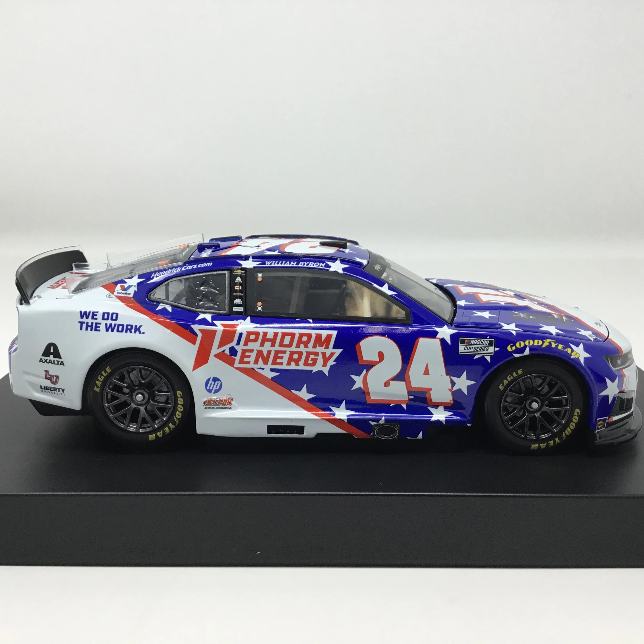 William Byron 2025 Phorm Energy 1:24 Diecast - Image 4