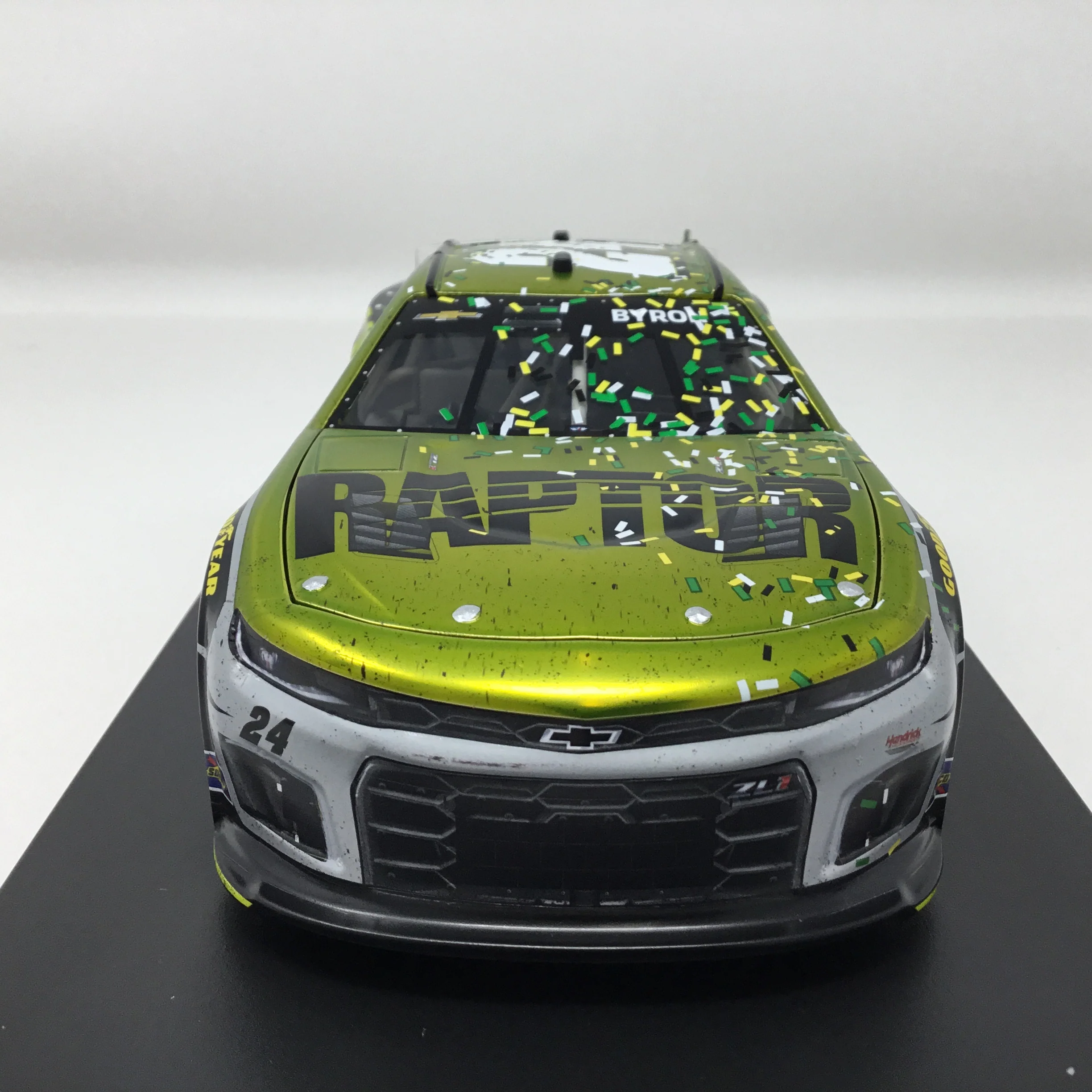 William Byron 2025 Raptor Iowa Race Win 1:24 Color Chrome Diecast - Image 3