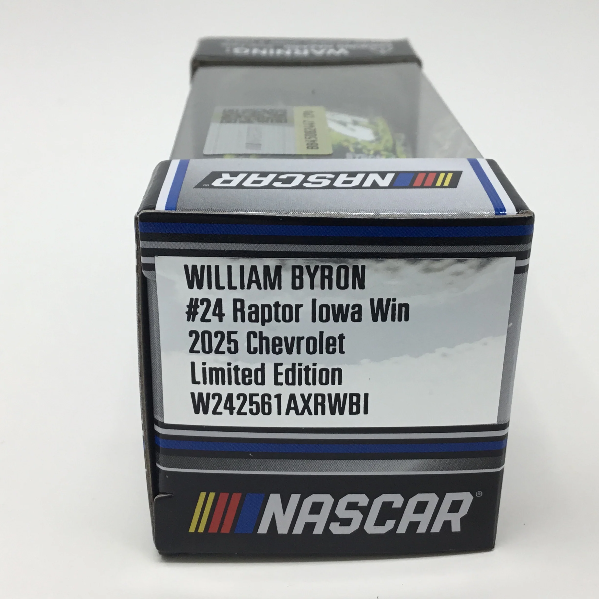 William Byron 2025 Raptor Iowa Race Win 1:64 Diecast - Image 3